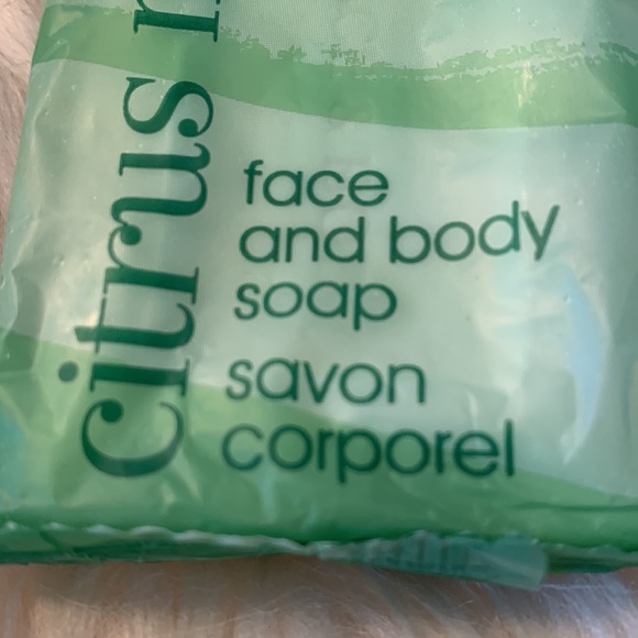 🌶️3/$14🌶️ 2 pack beauty bar - Picture 3 of 3